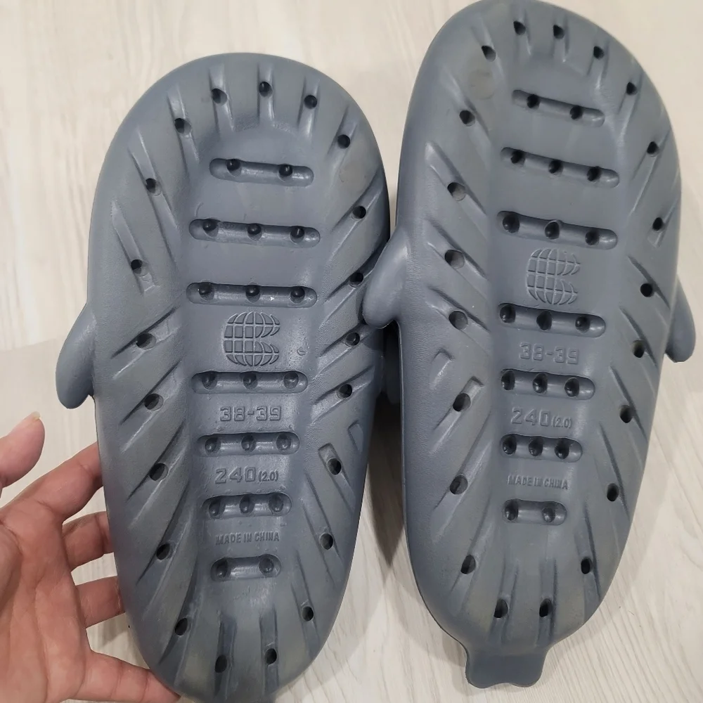 Cloud Shark Slides Sandals Dark Gray Mens ,Women's Non-slip Unisex 38-39
